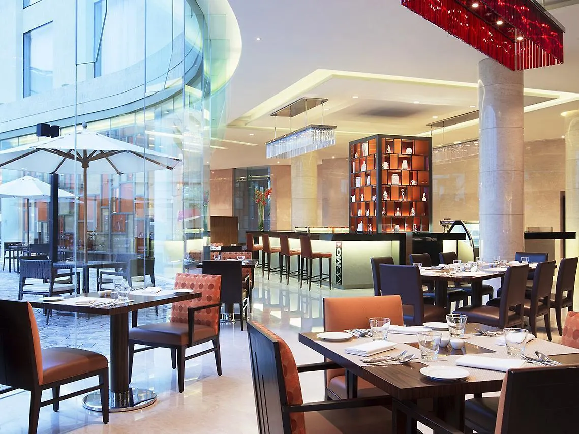 Courtyard By Marriott Kochi Airport Hotel Nedumbassery