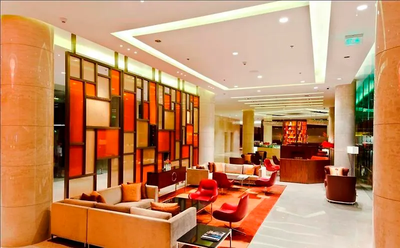 Courtyard By Marriott Kochi Airport Hotel Nedumbassery