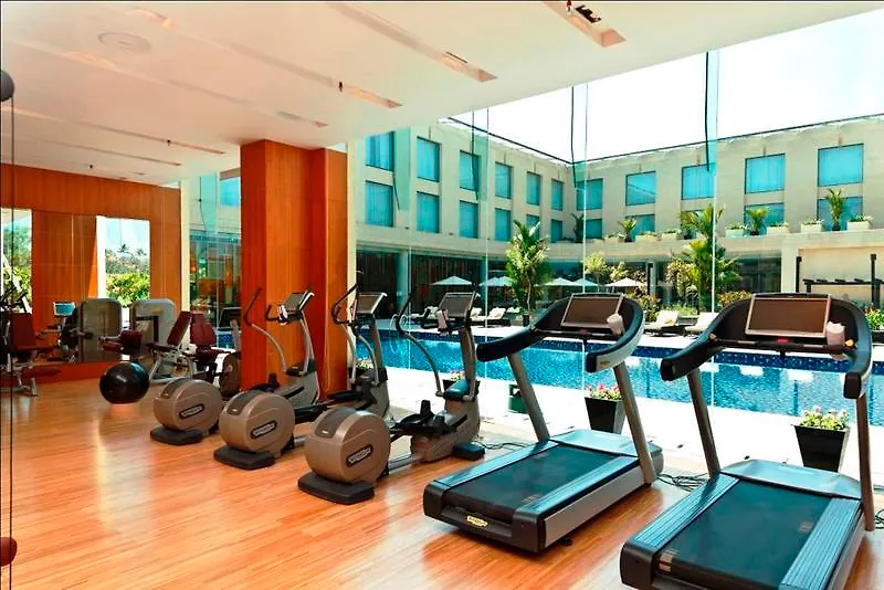Courtyard By Marriott Kochi Airport Hotel Nedumbassery