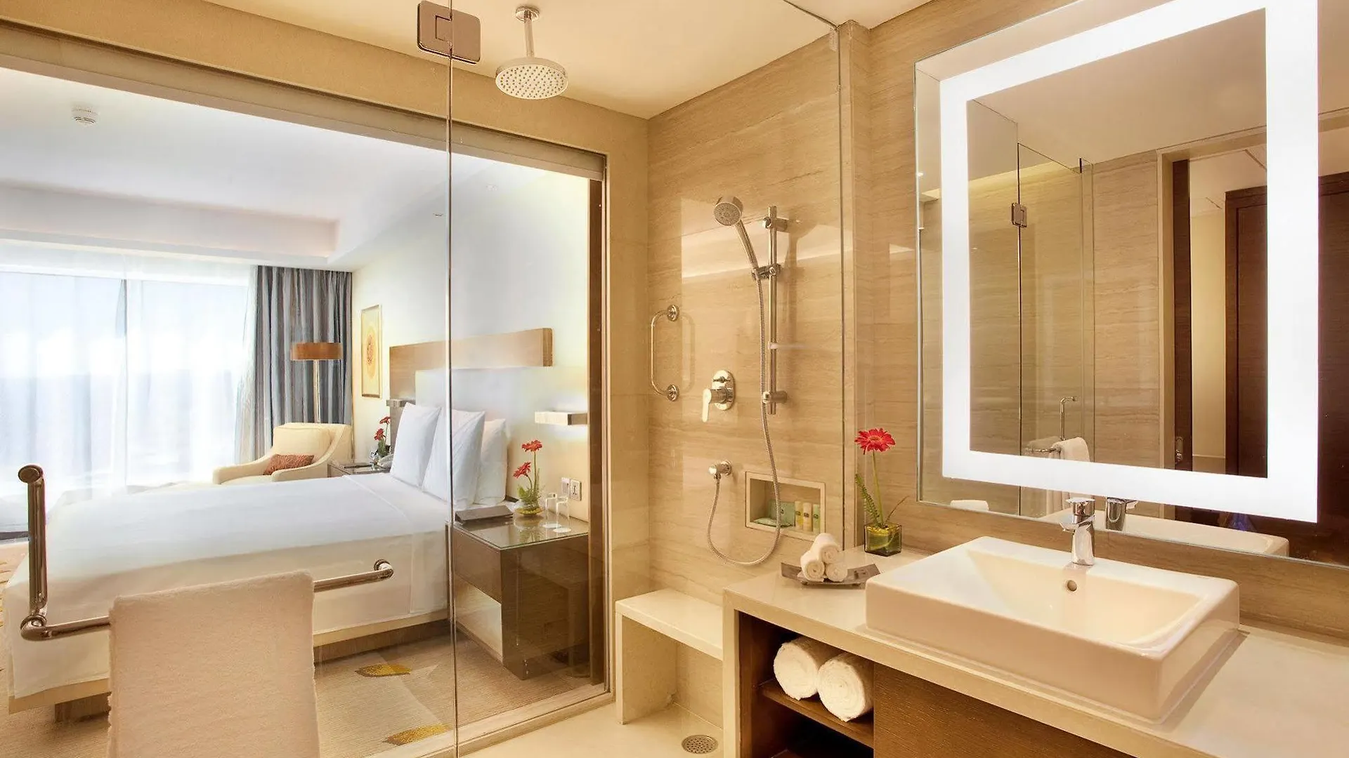 Courtyard By Marriott Kochi Airport Hotel Nedumbassery