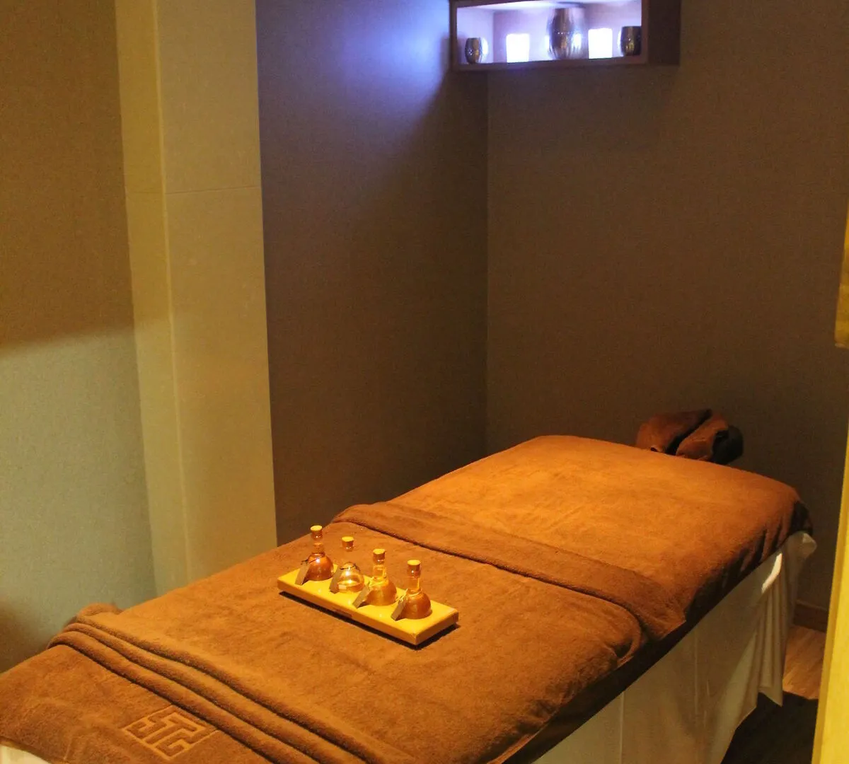 Courtyard By Marriott Kochi Airport Hotel Nedumbassery 5*,